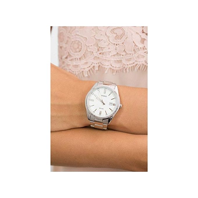Casio Orologio da Polso Analogico con Date Display Vetro Minerale Bracciale in Acciaio con Chiusura di Sicurezza