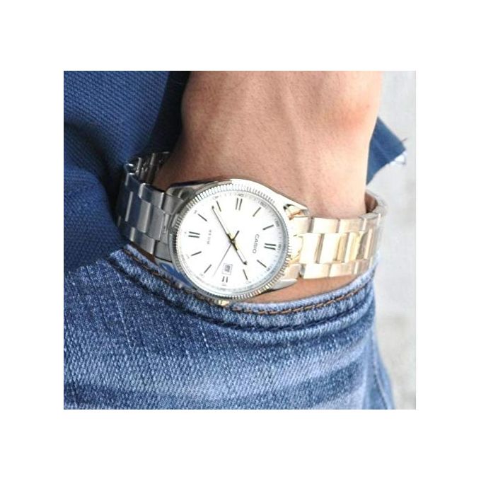 Casio Orologio da Polso Analogico con Date Display Vetro Minerale Bracciale in Acciaio con Chiusura di Sicurezza