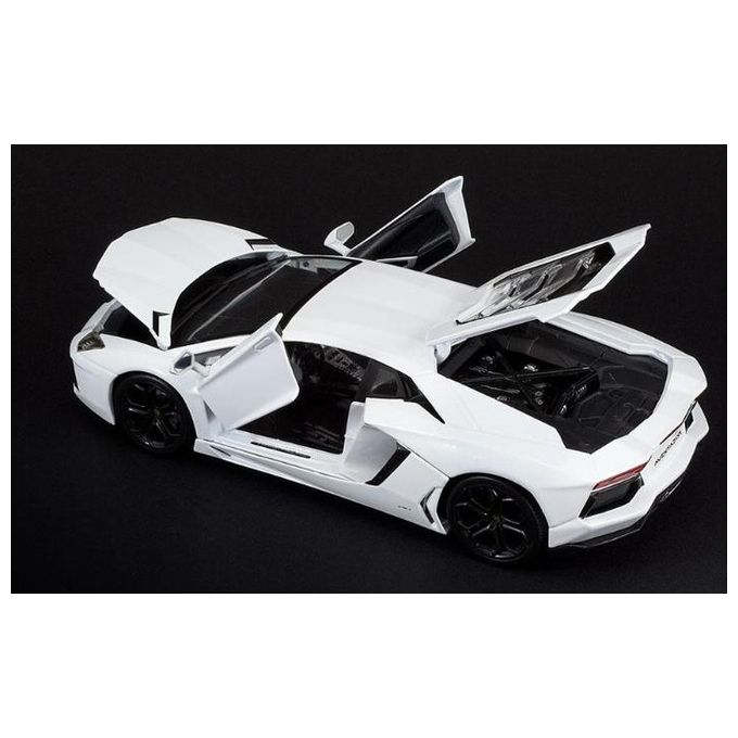 BURAGO Burago Lamborghini Aventador LP 700-4 Modello in Scala 1:18 per Collezionisti e Appassionati di Auto