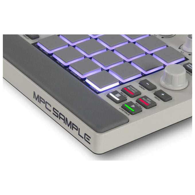 Akai Professional MPC SAMPLE Campionatore Portatile Standalone con 16 Pad RGB Effetti Integrati e Batteria Ricaricabile USB-C colore Nero