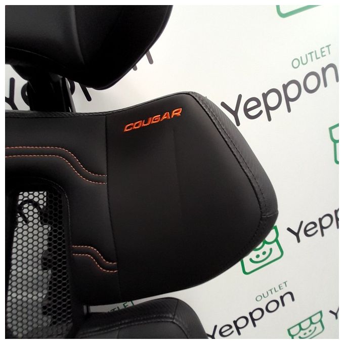 COUGAR TERMINATOR Gaming Chair BLACK Sedia dallo stile accattivante e funzionale per un'esperienza di gioco ottimale