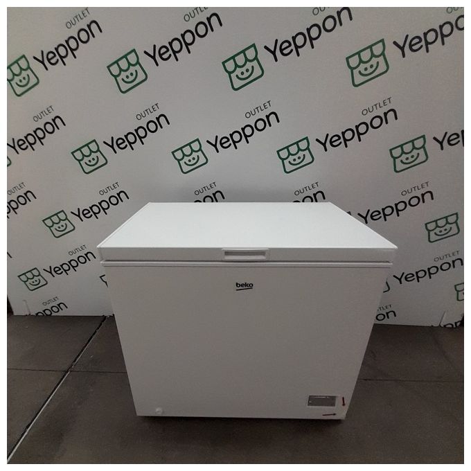 [ComeNuovo] Beko CF200EWN – Congelatore a pozzetto 198 L, 85 cm, Classe E, 40 dB, sistema FreezerGuard per funzionamento anche in ambienti freddi (fino a -15 °C), tecnologia MinFrost per meno brina, autonomia 22 ore, capacita' di congelamento 10 kg-24h, c