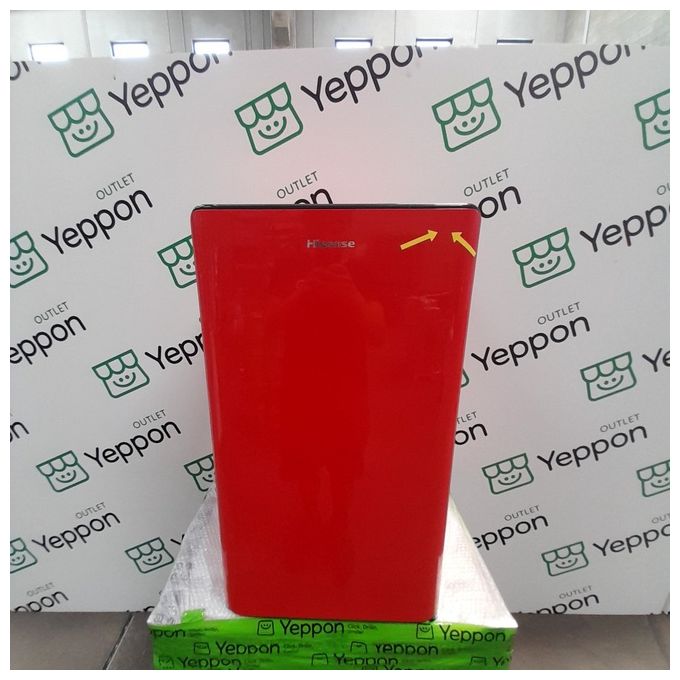 [ComeNuovo] Hisense RR106D4CRF – Frigorifero monporta 82 L, 87 cm, Classe F, 36 dB, Raffreddamento statico, porta reversibile, LED interno, rosso
