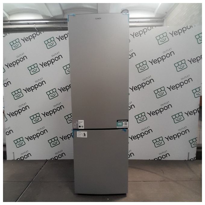 [ComeNuovo] Candy CTC3L715ES11 Serie City Combi - Frigorifero combinato a libera installazione, 260 L, 176 cm, Classe E, 39 dB, raffreddamento Low Frost, controllo elettronico con display interno, funzioni Super Cooling e Super Freezing, connettivita' Wi‑