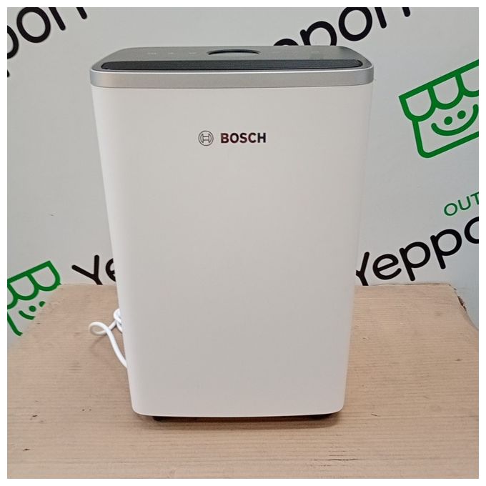 [ComeNuovo] Bosch DRY 4000 Deumidificatore 16 L-24h per ambienti fino a 33 m² 38 dB serbatoio 2,5 L 3 modalita' colore Bianco