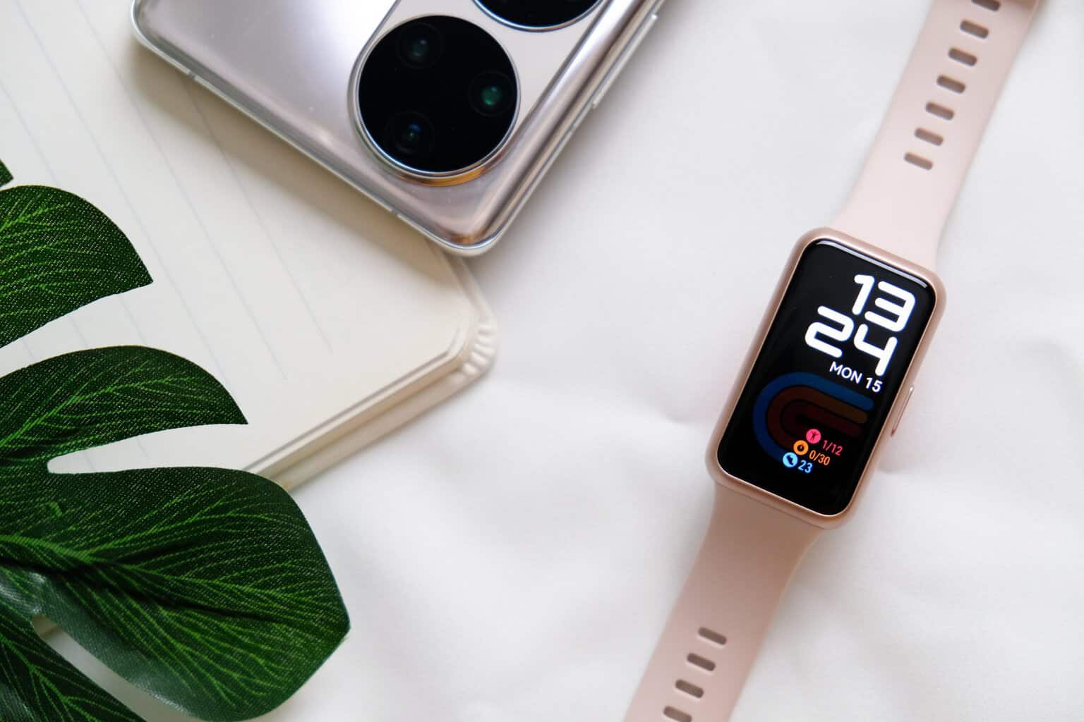 Bangkok,Thailand,:,Huawei,Launch,New,Smartwatch,Huawei,Band,7 smartwatch Huawei